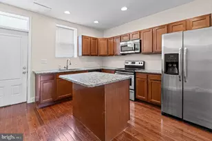 2127 W Mulberry St, Baltimore, MD 21223 - Photo 5
