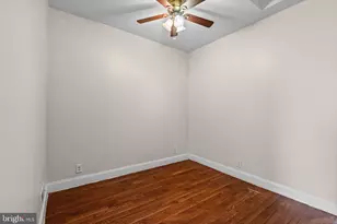 2127 W Mulberry St, Baltimore, MD 21223 - Photo 9