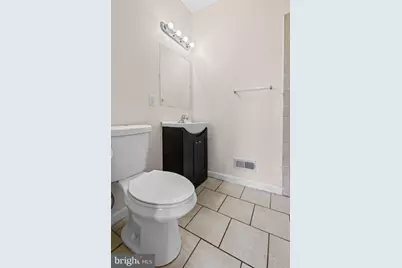 2127 W Mulberry Street, Baltimore, MD 21223 - Photo 11