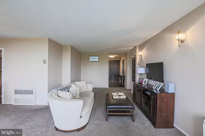 6210 Park Heights Avenue #905, Baltimore, MD 21215 - Photo 7
