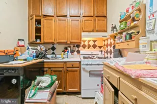 2810 St Paul St, Baltimore, MD 21218 - Photo 9
