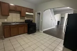 2585 W Fayette St, Baltimore, MD 21223 - Photo 5