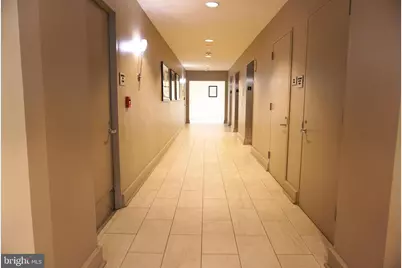 100 Harborview Drive #611, Baltimore, MD 21230 - Photo 29