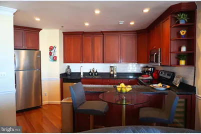 100 Harborview Drive #611, Baltimore, MD 21230 - Photo 11