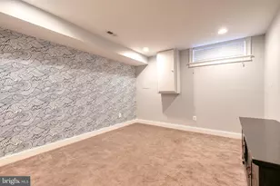 2205 Bank St, Baltimore, MD 21231 - Photo 17
