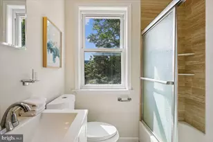4266 Rokeby Rd, Baltimore, MD 21229 - Photo 15