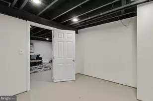308 Eastway Ct, Baltimore, MD 21212 - Photo 21