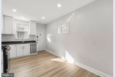 1827 Bank Street, Baltimore, MD 21231 - Photo 11
