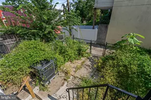 1807 E Lafayette Ave, Baltimore, MD 21213 - Photo 33