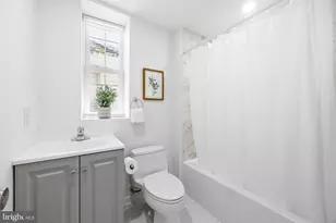 1406 E Lanvale St, Baltimore, MD 21213 - Photo 15