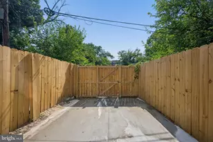 1019 N Carrollton Ave, Baltimore, MD 21217 - Photo 49