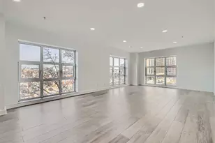 250 President St, Baltimore, MD 21202 - Photo 25