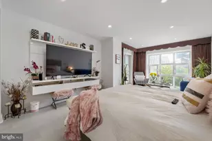 250 President St, Baltimore, MD 21202 - Photo 15