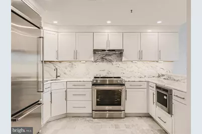 250 President Street #211, Baltimore, MD 21202 - Photo 37