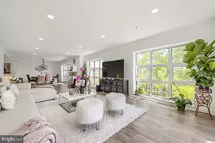 250 President St, Baltimore, MD 21202 - Photo 5