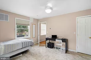 6609 Western Run Dr, Baltimore, MD 21215 - Photo 37