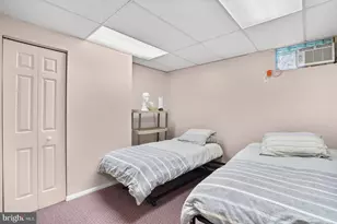 6609 Western Run Dr, Baltimore, MD 21215 - Photo 47