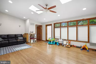 6609 Western Run Drive, Baltimore, MD 21215 - Photo 15