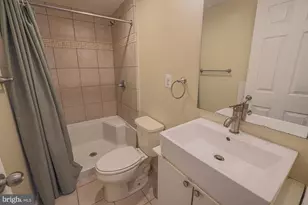 352 Woodyear St, Baltimore, MD 21223 - Photo 25