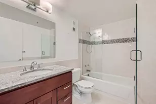 250 President St, Baltimore, MD 21202 - Photo 11