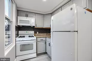 3807 Fleetwood Ave, Baltimore, MD 21206 - Photo 11