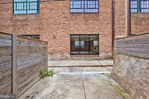613 S Eaton St, Baltimore, MD 21224 - Photo 43