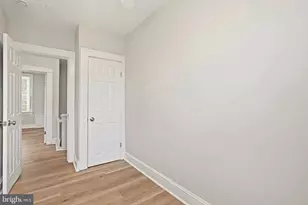 821 Pontiac, Baltimore, MD 21225 - Photo 11