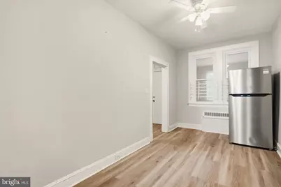 821 Pontiac, Baltimore, MD 21225 - Photo 17