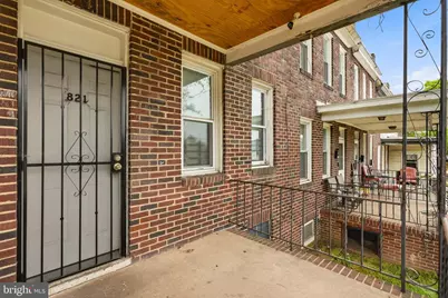 821 Pontiac, Baltimore, MD 21225 - Photo 3