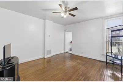 4005 Woodridge Road, Baltimore, MD 21229 - Photo 5