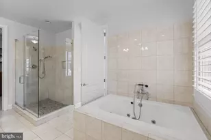 1207 Harbor Island Walk, Baltimore, MD 21230 - Photo 27