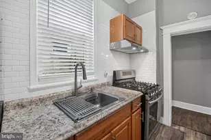 2427 Linden Ave, Baltimore, MD 21217 - Photo 15