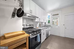 2912 Wyman Pkwy, Baltimore, MD 21211 - Photo 11