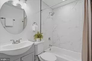 1527 E 29th St, Baltimore, MD 21218 - Photo 29