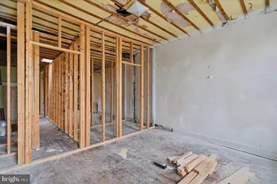 522 E 35th Street, Baltimore, MD 21218 - Photo 15
