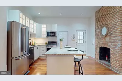 2431 Calvert Street N, Baltimore, MD 21218 - Photo 5