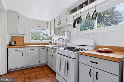 2817 Fleetwood Avenue, Baltimore, MD 21214 - Photo 13