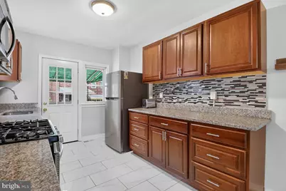 1405 W 37th Street, Baltimore, MD 21211 - Photo 21