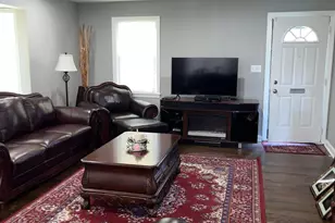 1217 Cochran Ave, Baltimore, MD 21239 - Photo 5