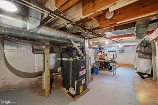 701 S Clinton St, Baltimore, MD 21224 - Photo 27