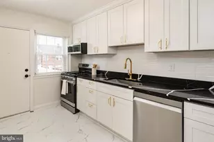 1521 Kennewick Rd, Baltimore, MD 21218 - Photo 5