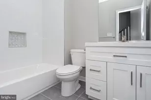 1331 Division St, Baltimore, MD 21217 - Photo 19