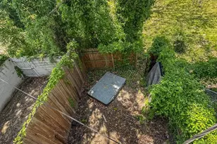 1909 E Oliver St, Baltimore, MD 21213 - Photo 9