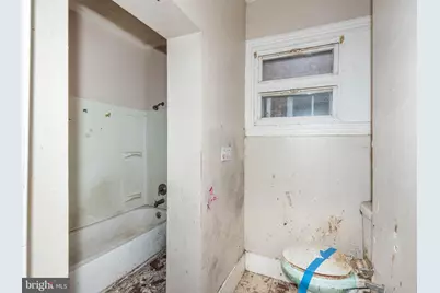 214 N Fulton Avenue, Baltimore, MD 21223 - Photo 7