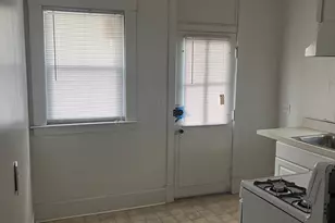 3213 Vickers Rd, Baltimore, MD 21216 - Photo 5