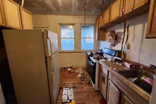 702 N Glover St, Baltimore, MD 21205 - Photo 11