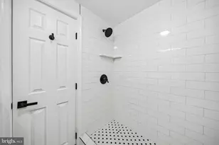 1336 N Chester St, Baltimore, MD 21213 - Photo 27
