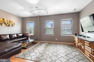 1728 N Charles Street N, Baltimore, MD 21201 - Photo 11