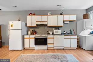 1728 N Charles Street N, Baltimore, MD 21201 - Photo 15