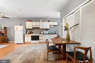 1728 N Charles Street N, Baltimore, MD 21201 - Photo 5